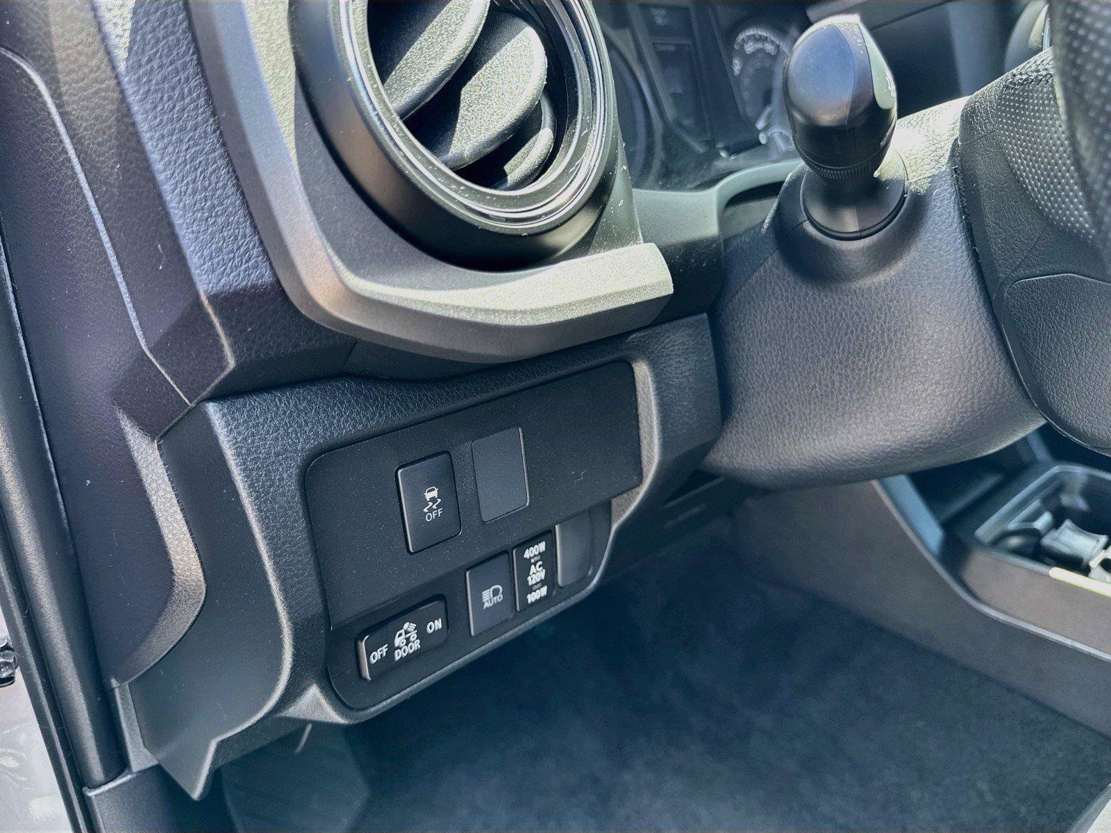 Used 2021 Toyota Tacoma TRD Sport w/ Technology Package RWD image 14