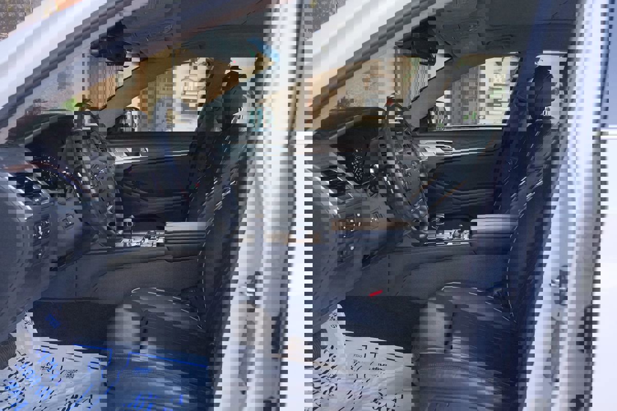 Used 2019 Genesis G80 5.0 Ultimate image 12