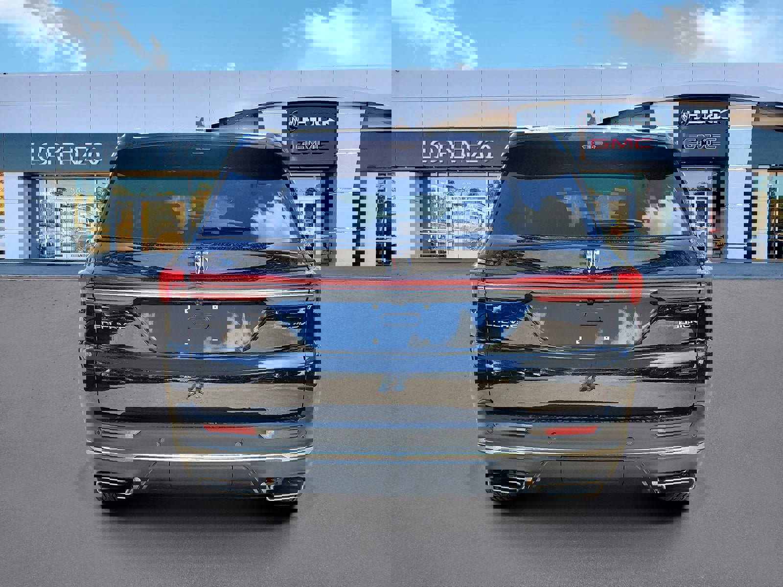 New 2026 Buick Enclave Preferred w/ Power Package image 4