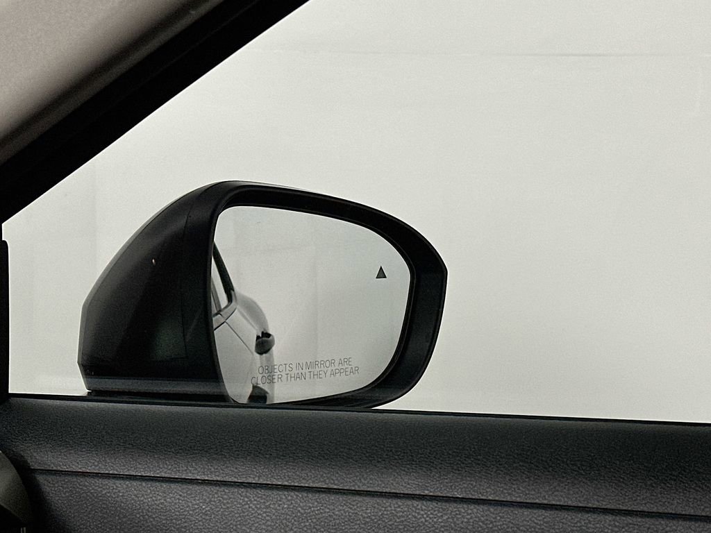 Certified 2025 Nissan Kicks S image 25