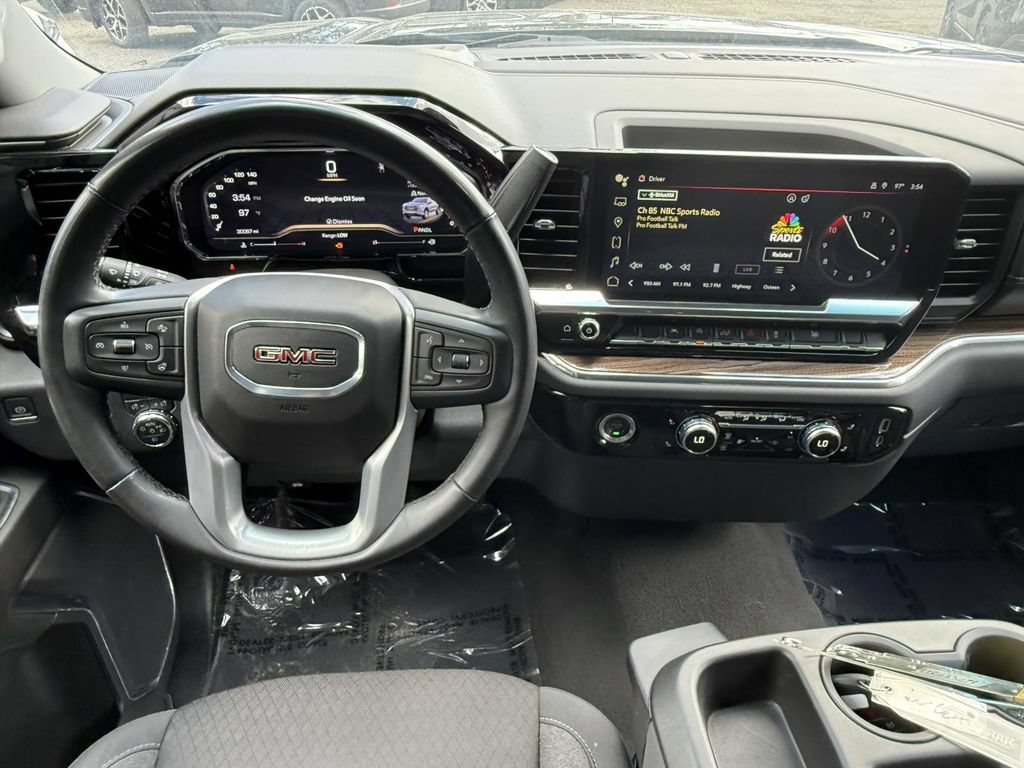 Used 2024 GMC Sierra 1500 Elevation AWD/4WD image 17
