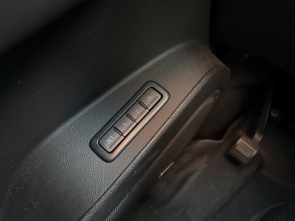 Used 2017 GMC Yukon Denali w/ Open Road Package image 20