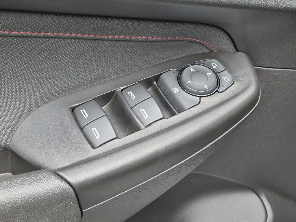 Certified 2023 Chevrolet TrailBlazer RS w/ Convenience Package AWD/4WD image 16