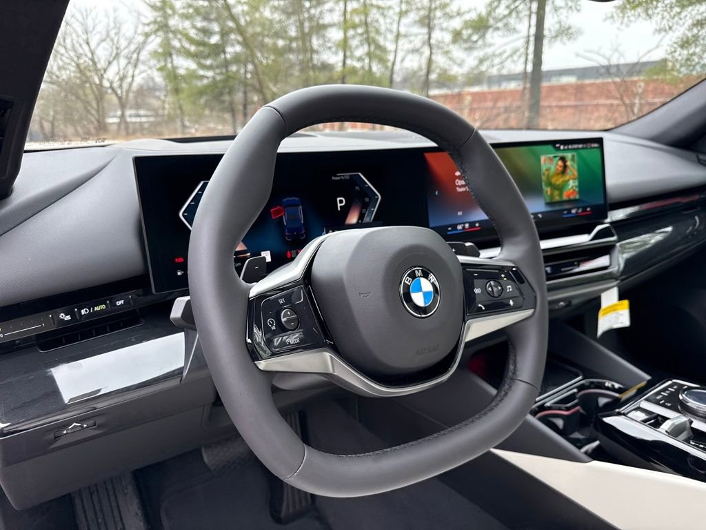 New 2026 BMW 530i xDrive image 13