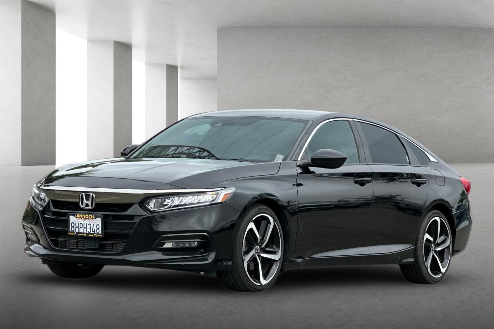 Used 2018 Honda Accord Sport image 8