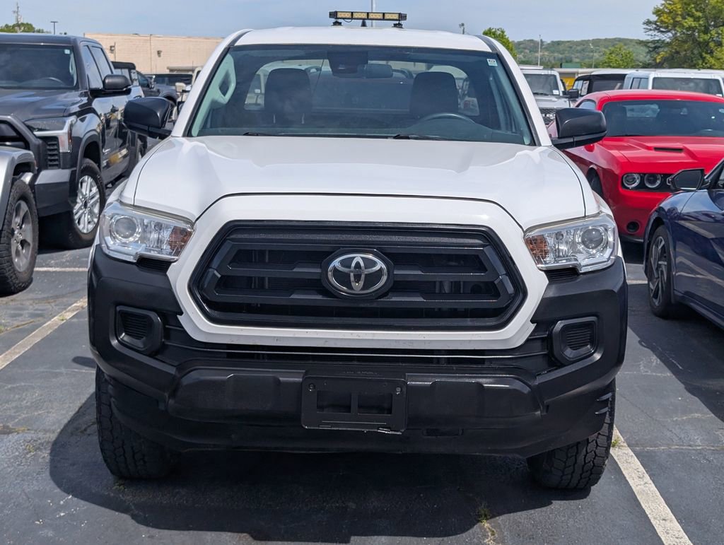 Used 2020 Toyota Tacoma SR image 5