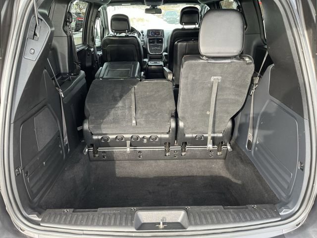 Used 2019 Dodge Grand Caravan GT w/ Safety Sphere Group FWD image 21