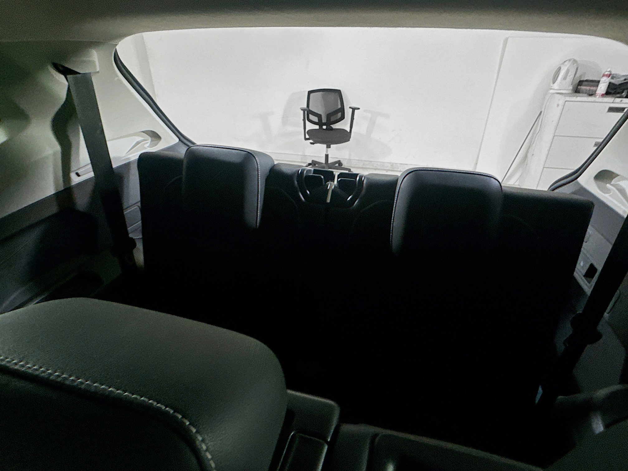 Used 2024 Volkswagen Tiguan SE image 27