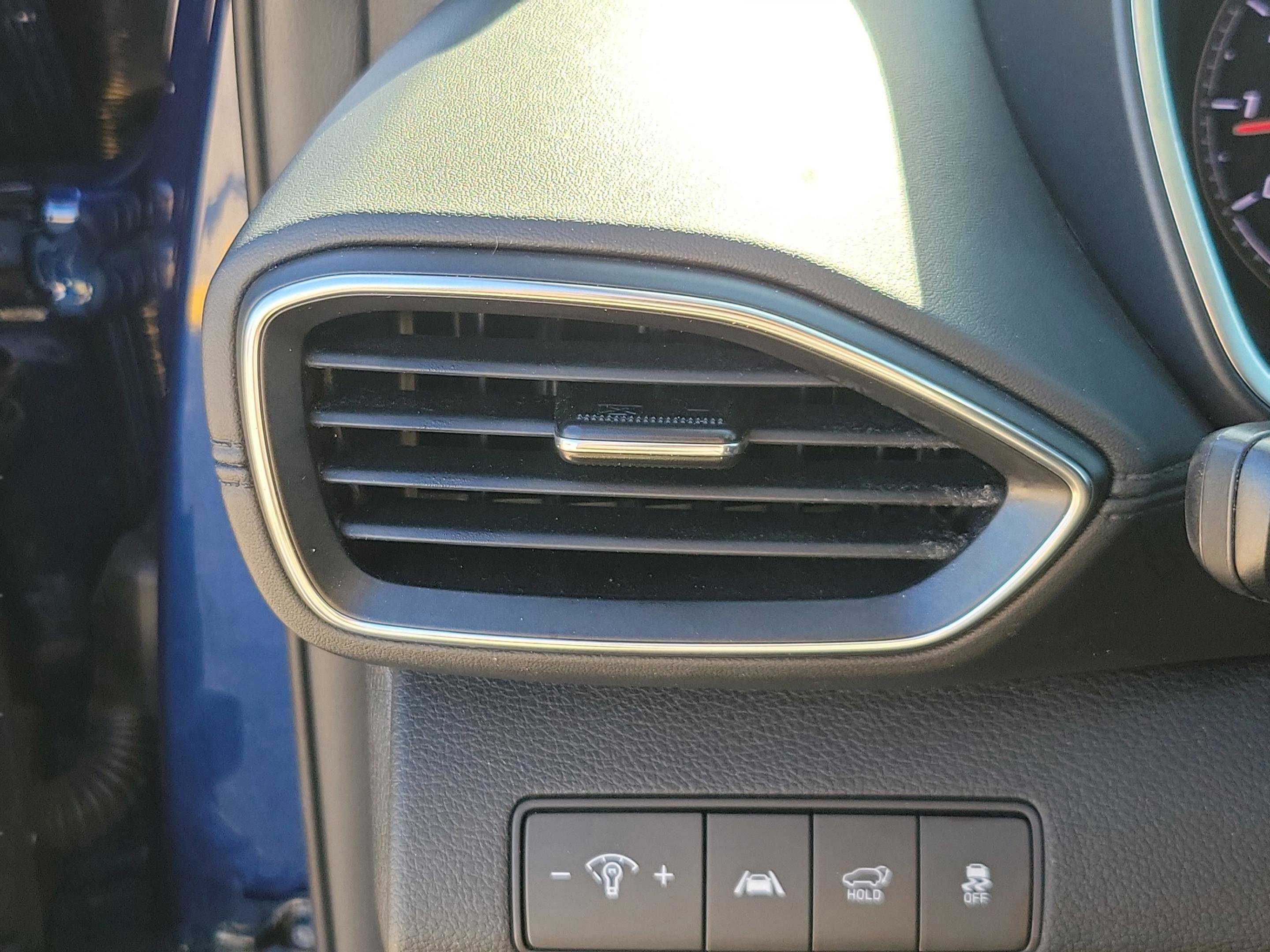 Certified 2023 Hyundai Santa Fe SEL image 30