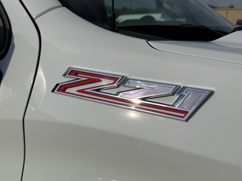 Used 2022 Chevrolet Silverado 1500 Custom Trail Boss image 9