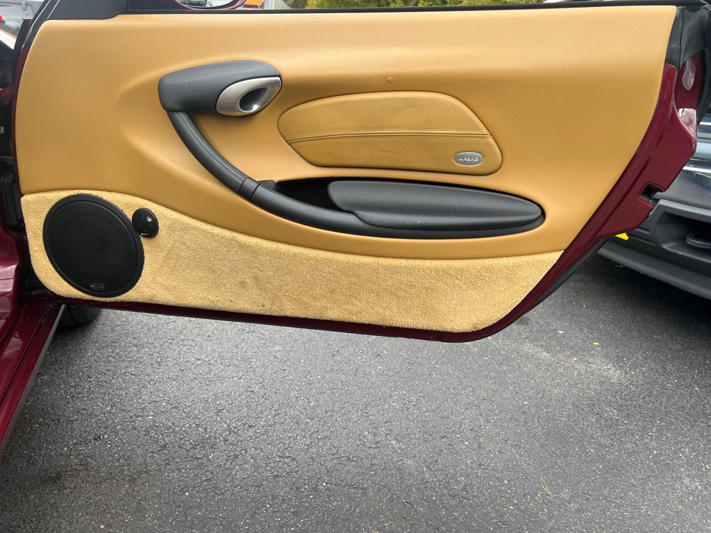 Used 2000 Porsche Boxster image 17