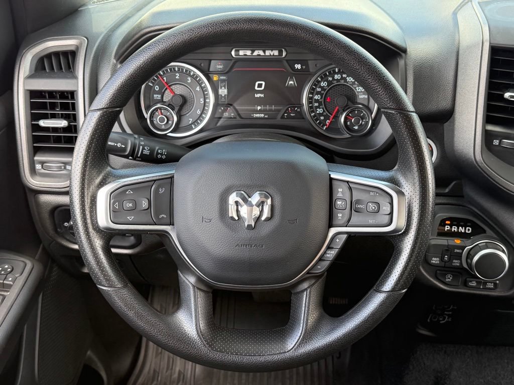 Used 2025 RAM 1500 Warlock AWD/4WD image 14