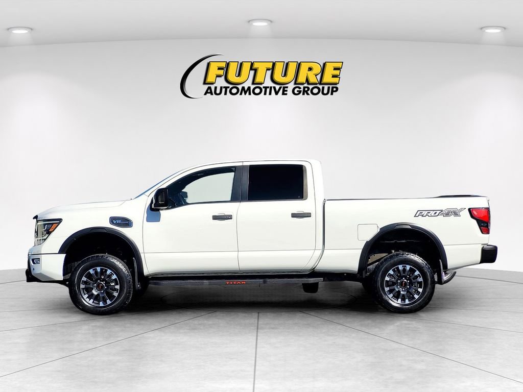 Used 2021 Nissan Titan PRO-4X w/ Pro-4x Convenience Package AWD/4WD image 7