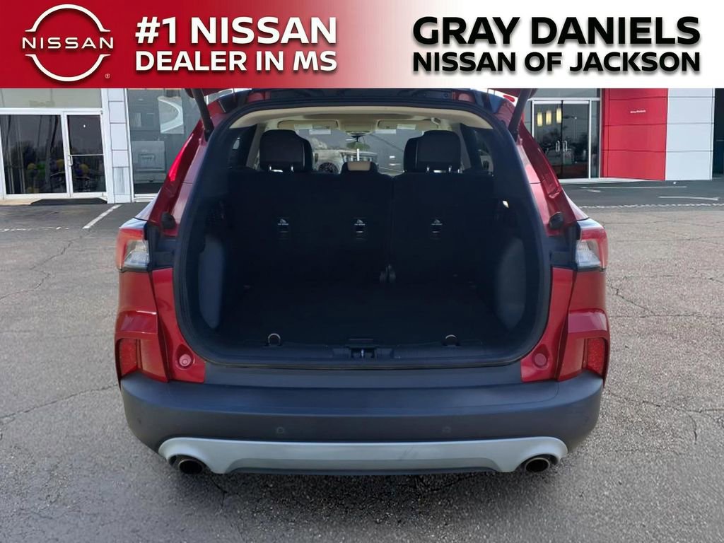 Used 2020 Ford Escape SEL image 8