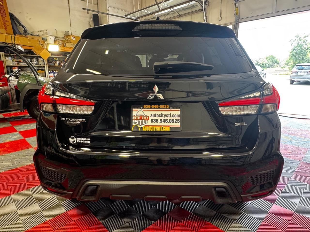 Used 2024 Mitsubishi Outlander Sport SEL AWD/4WD image 6