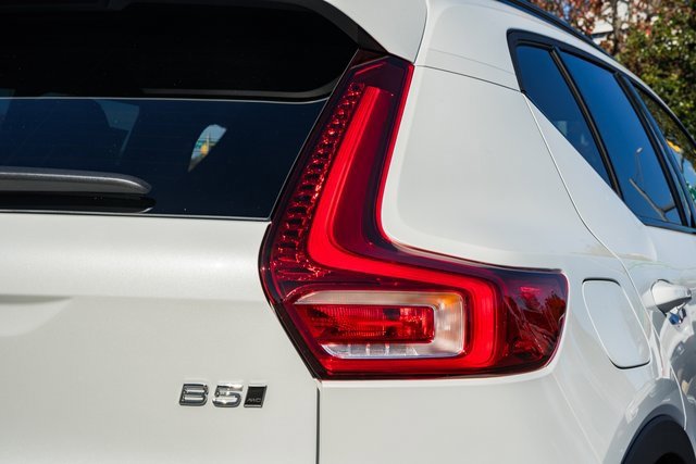 New 2026 Volvo XC40 B5 Plus w/ Protection Package Premier image 6