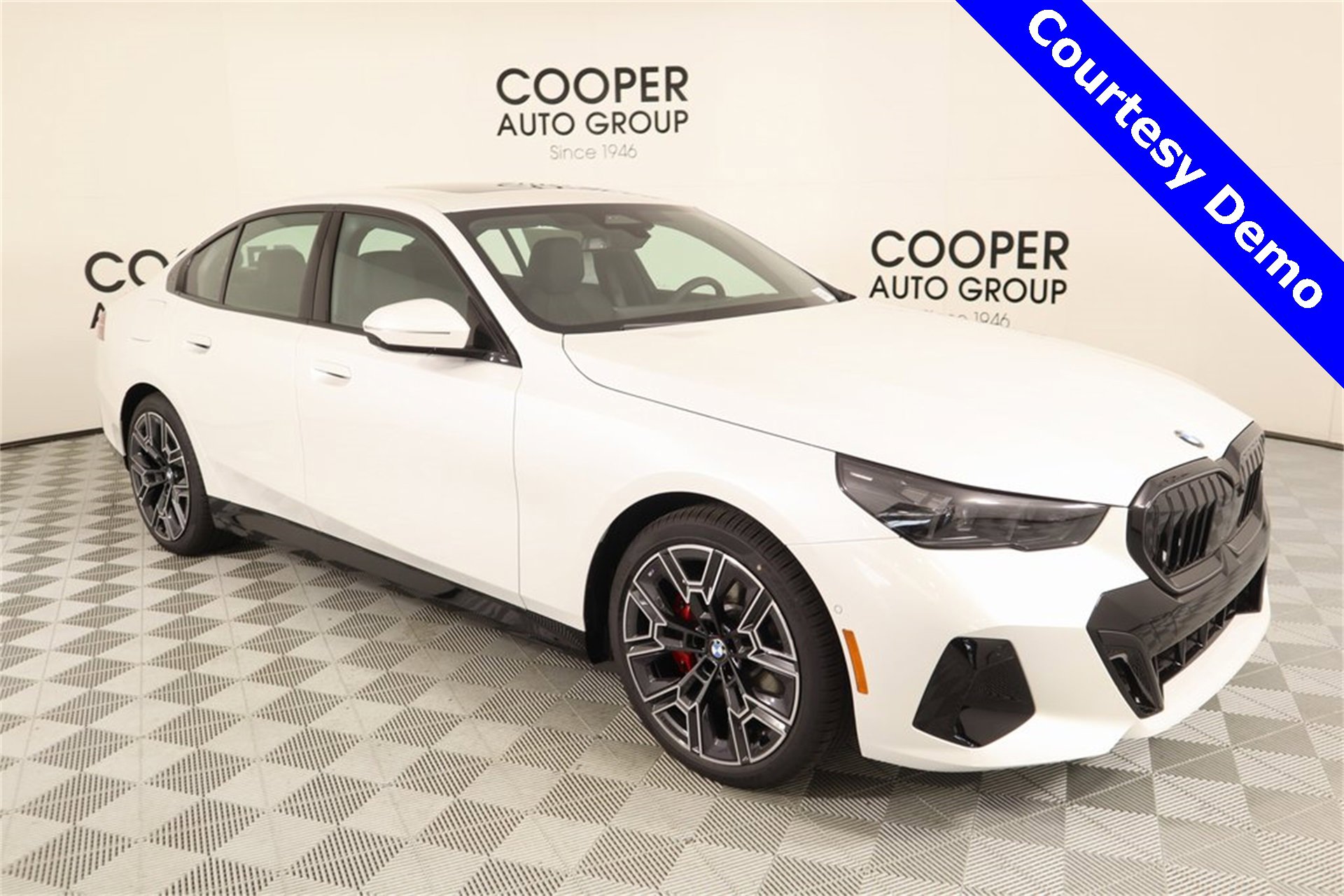 New 2025 BMW 530i w/ M Sport Package