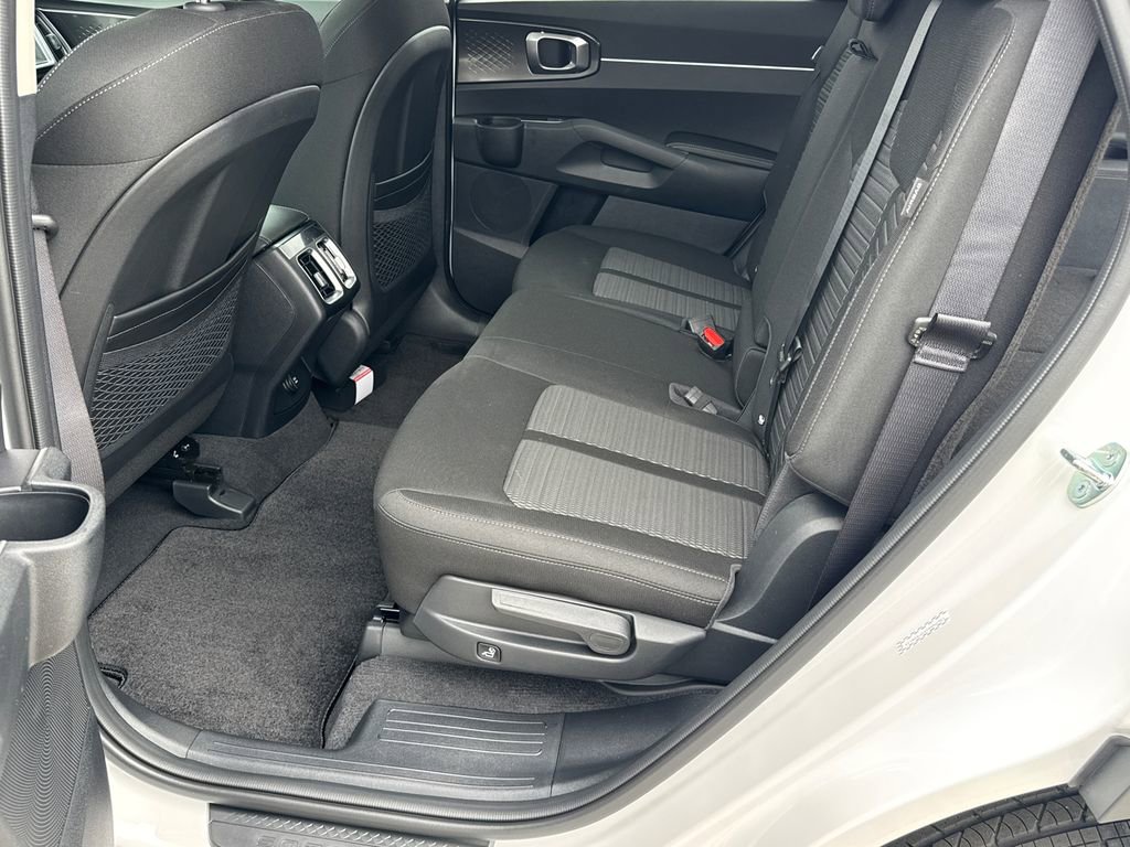 New 2026 Kia Sorento LX image 20