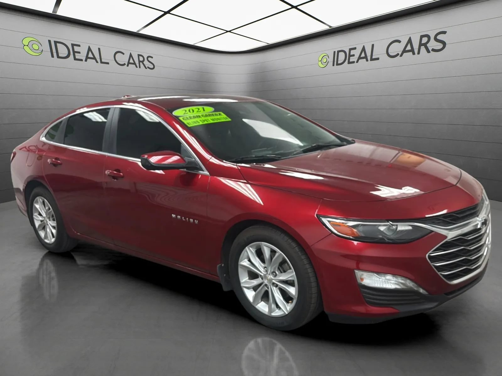 Used 2021 Chevrolet Malibu LT FWD image 3
