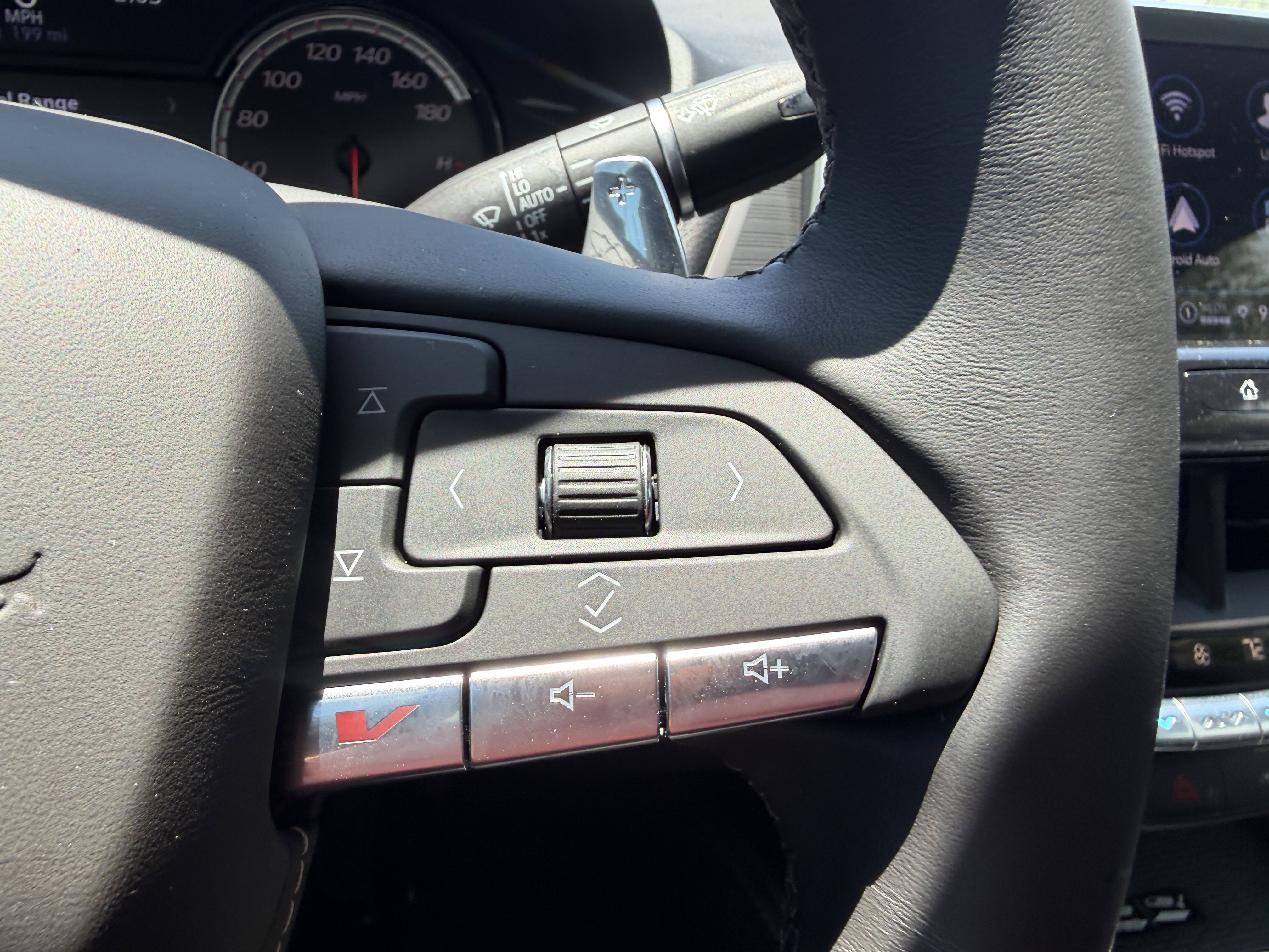Certified 2025 Cadillac CT4 V RWD image 22