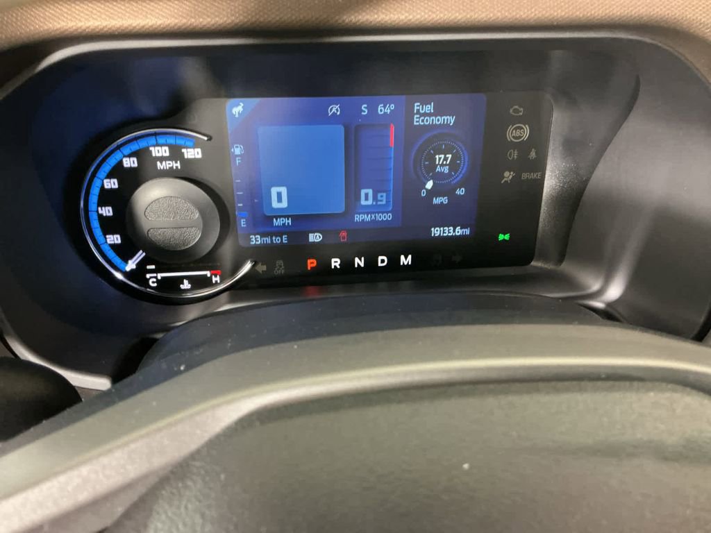 Used 2023 Ford Bronco Outer Banks image 17