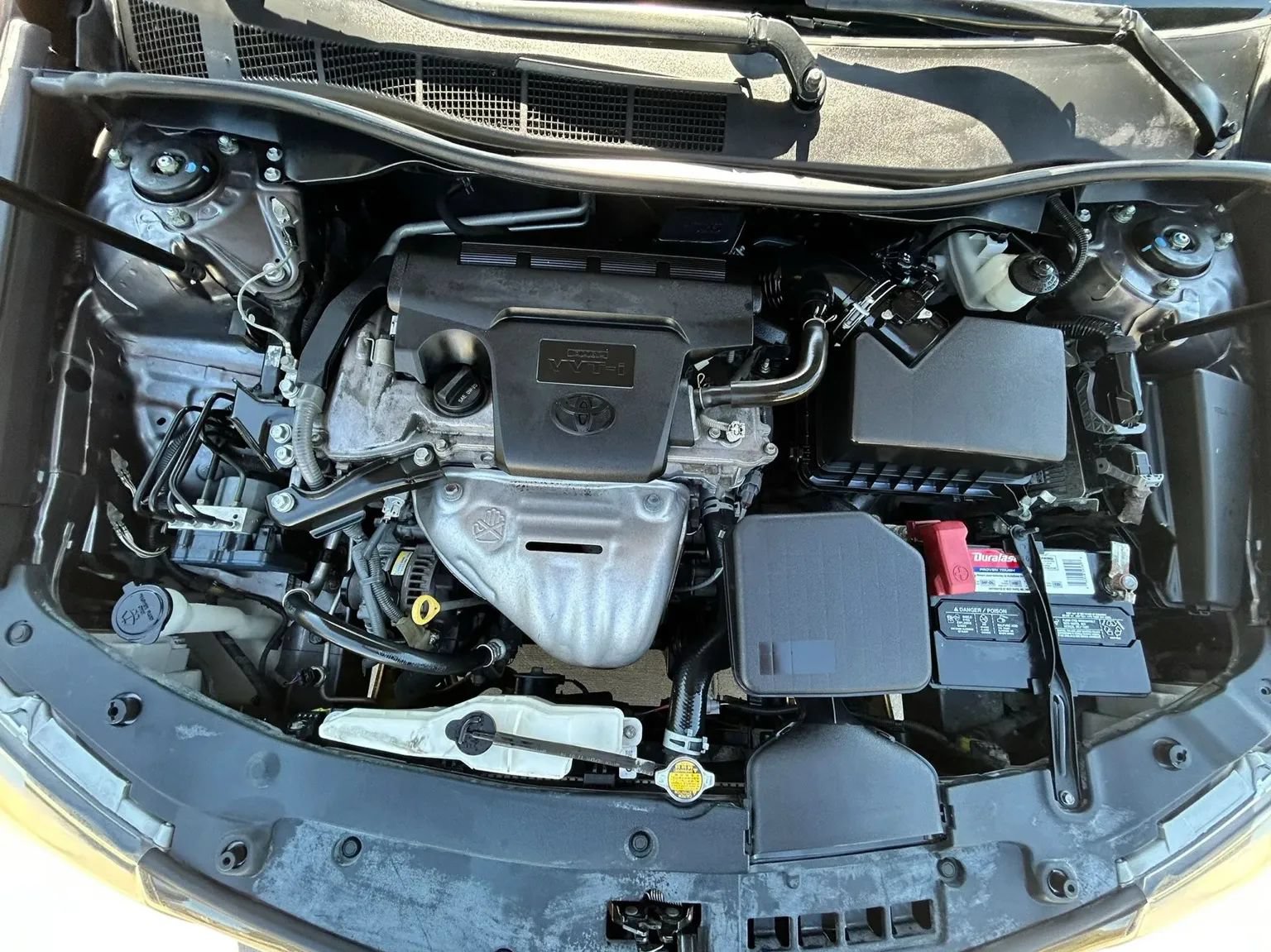 Used 2014 Toyota Camry SE FWD image 23