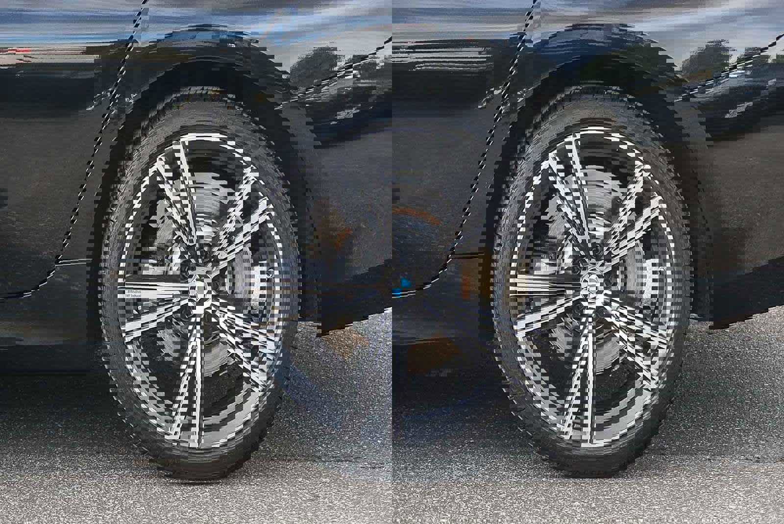 Certified 2023 BMW 330i Sedan w/ Driving Assistance Package image 10