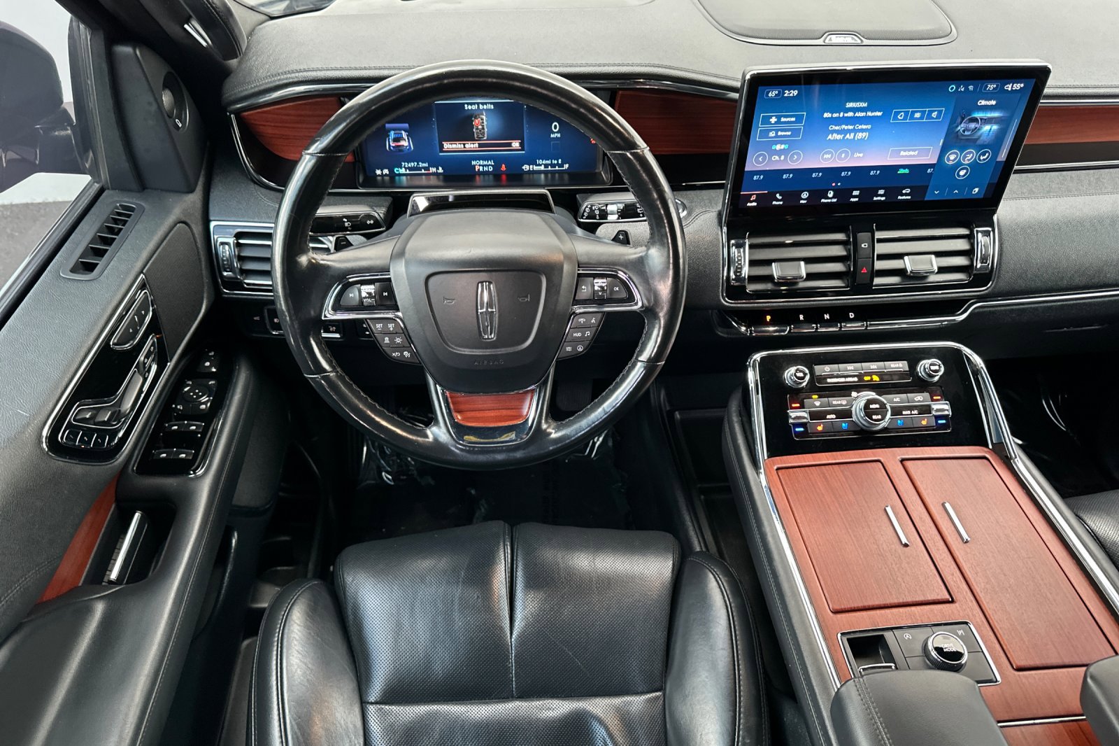 Used 2022 Lincoln Navigator Reserve image 16