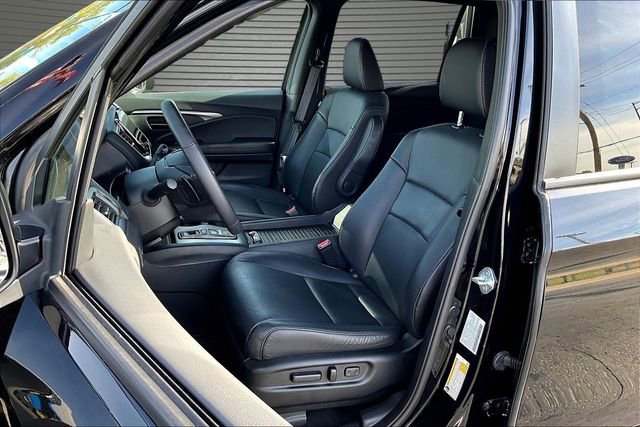 Used 2023 Honda Passport EX-L image 21