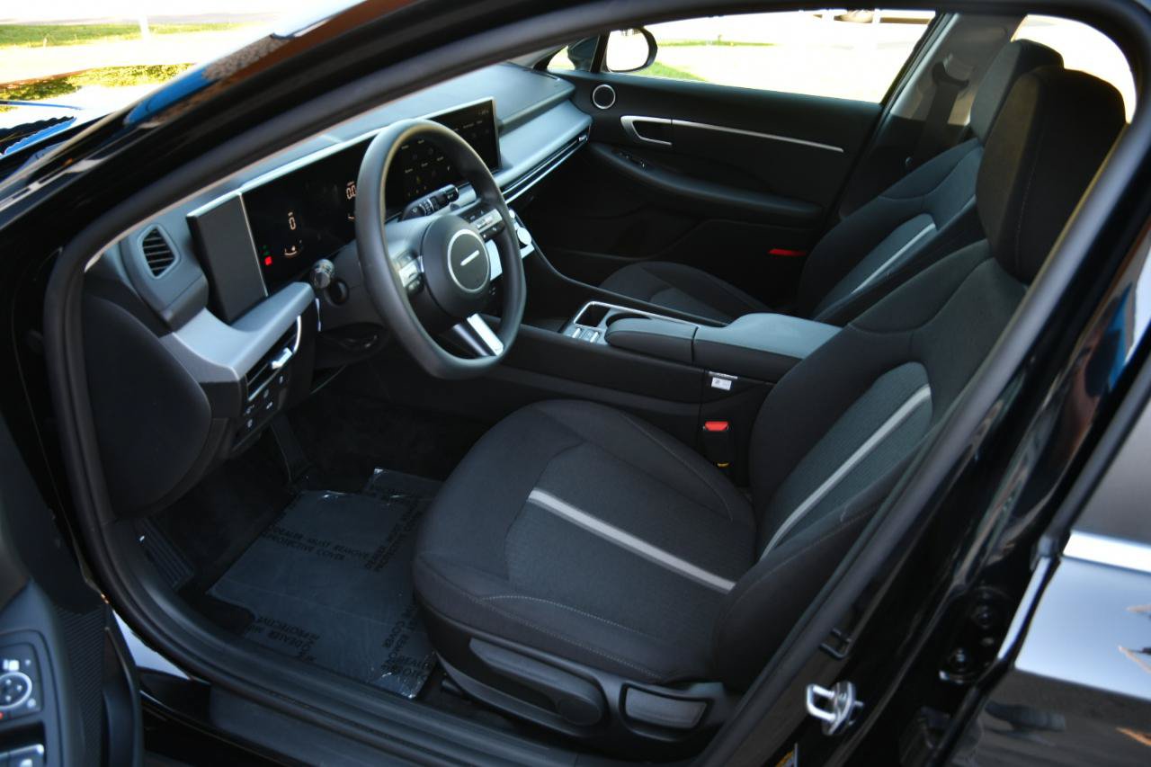 Used 2026 Hyundai Sonata Blue FWD image 23