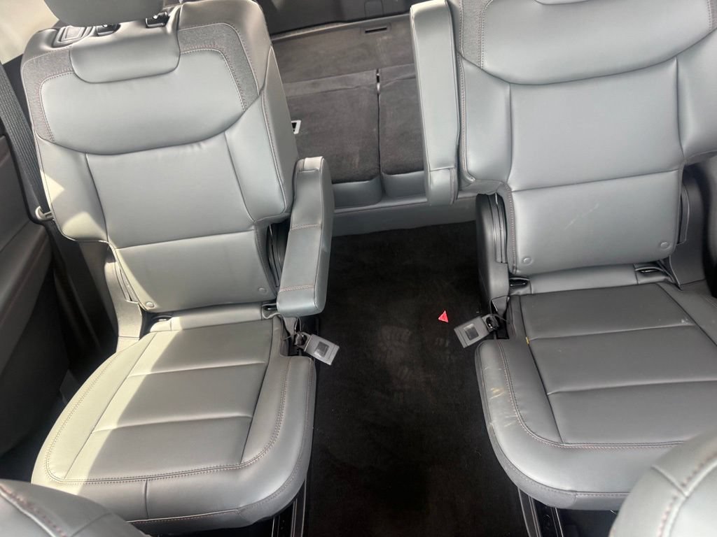 New 2026 Ford Explorer Active w/ Active Comfort Package AWD/4WD image 24