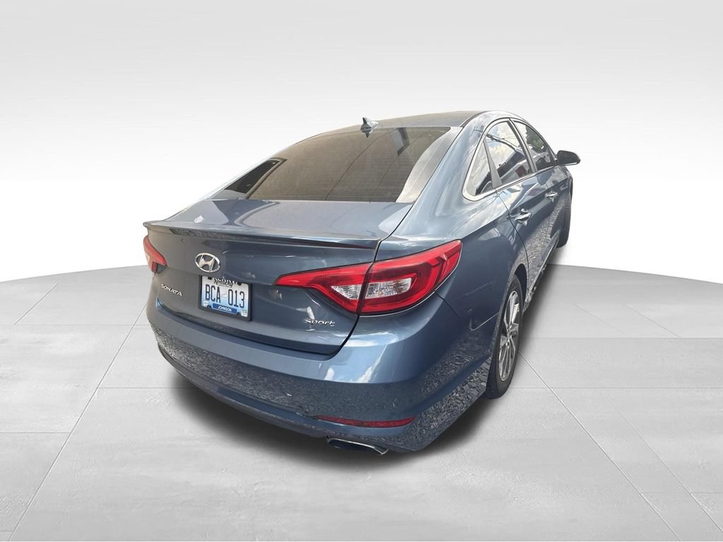 Used 2015 Hyundai Sonata Sport w/ Option Group 04 FWD image 6