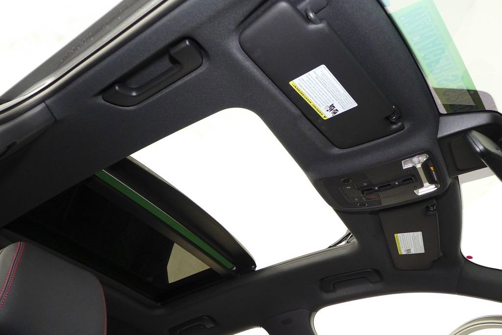 Used 2025 Audi Q3 2.0T Premium Plus w/ Premium Plus Package image 18