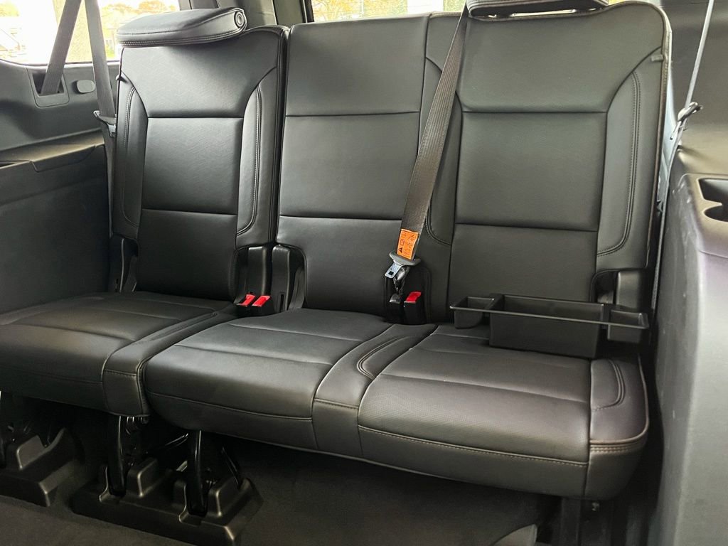 Used 2021 Chevrolet Suburban High Country w/ Premium Package image 33