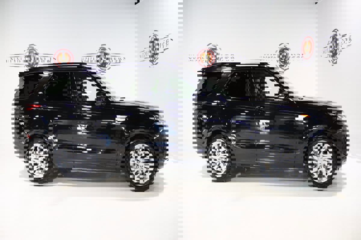 Used 2018 Land Rover Discovery HSE image 6