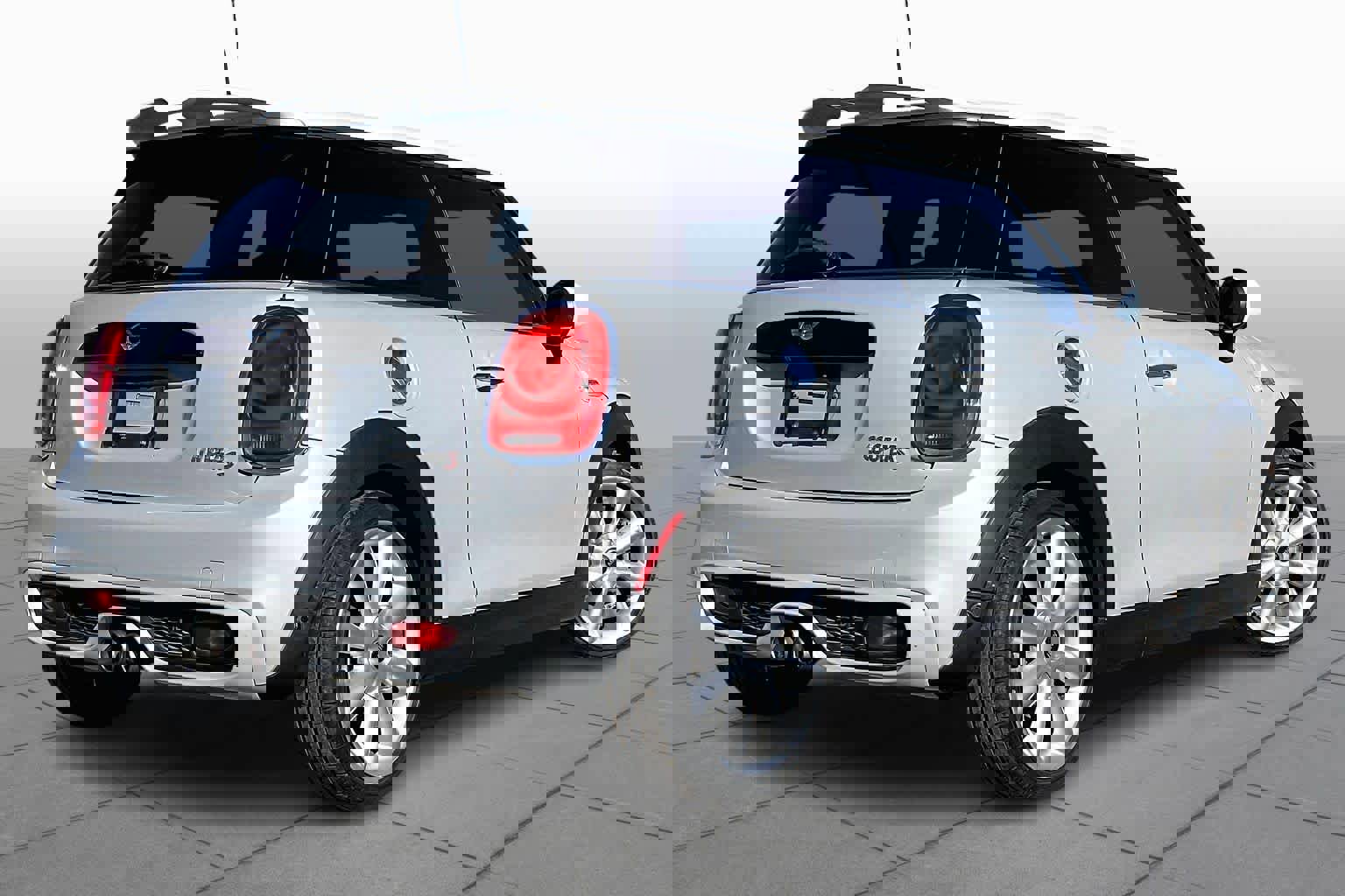 Used 2018 MINI Cooper S image 12