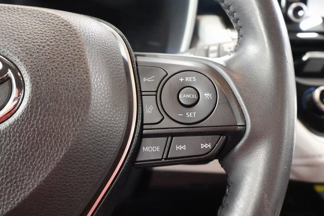 Certified 2019 Toyota Corolla XSE FWD image 18