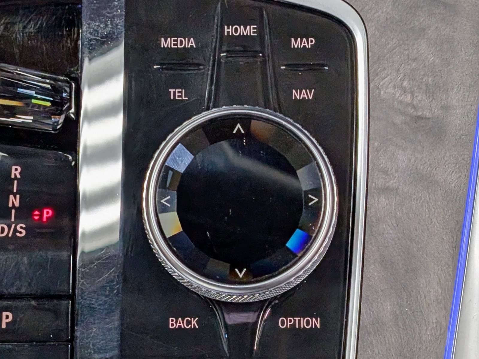 Used 2023 BMW X7 xDrive40i w/ Premium Package image 37