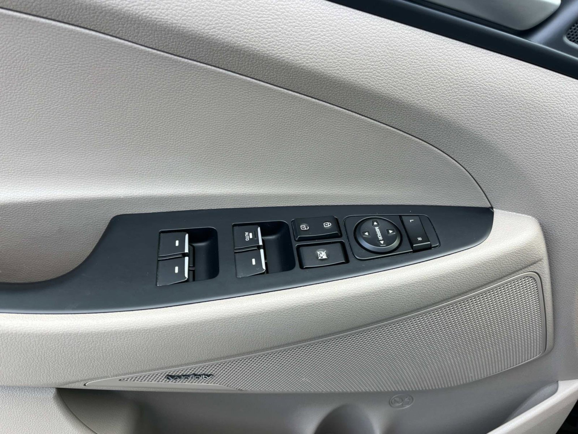 Used 2020 Hyundai Tucson Ultimate w/ Cargo Package image 30