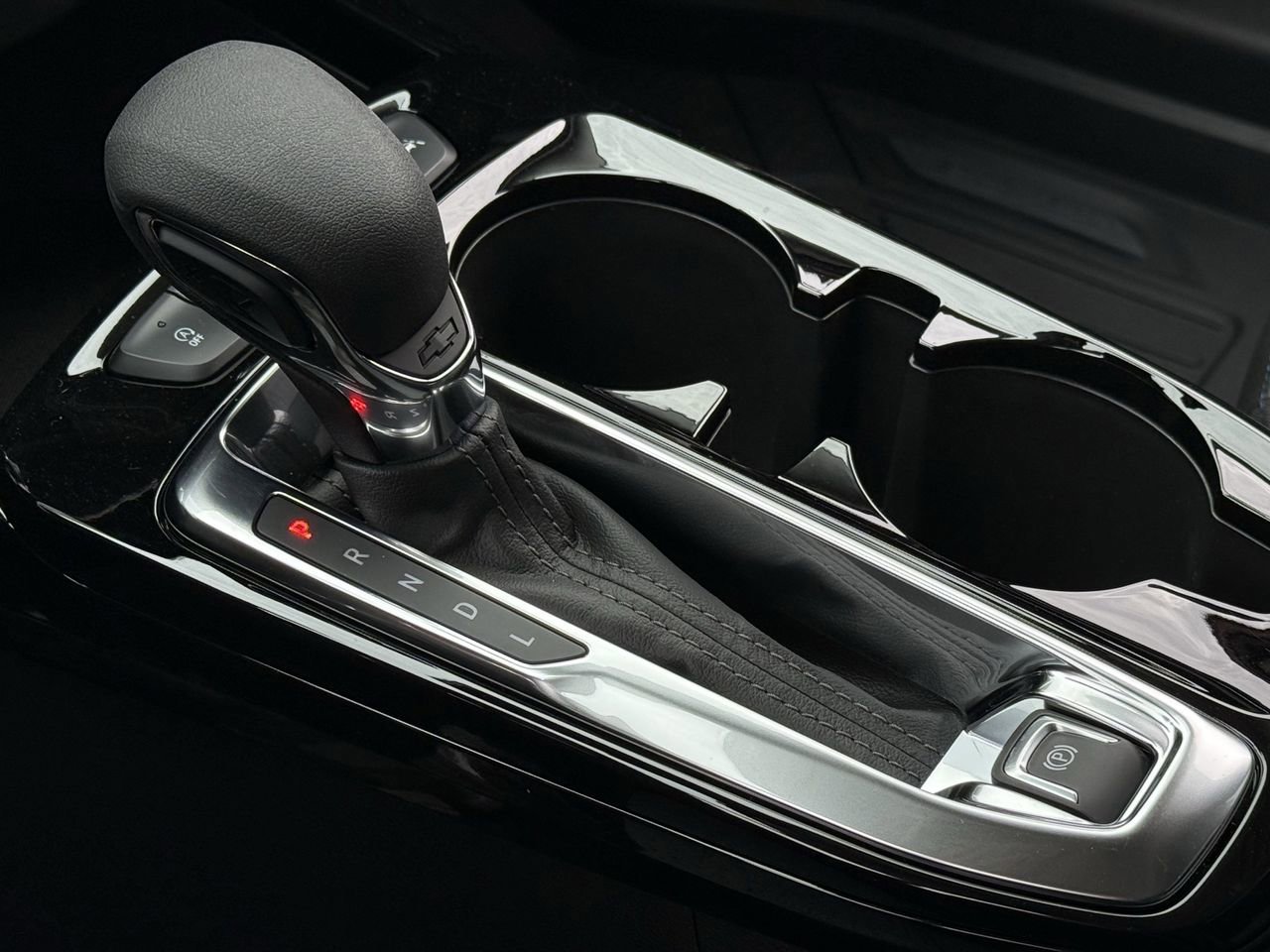 New 2026 Chevrolet Trax LT w/ Driver Confidence Package image 18