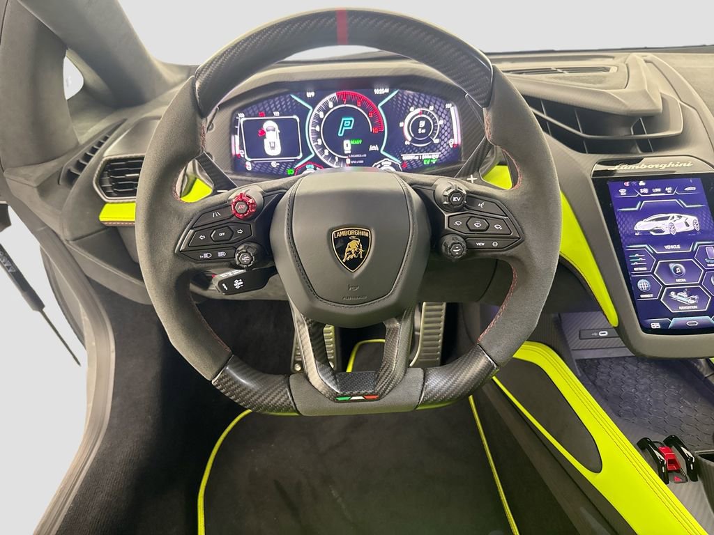 Used 2026 Lamborghini Revuelto AWD/4WD image 23