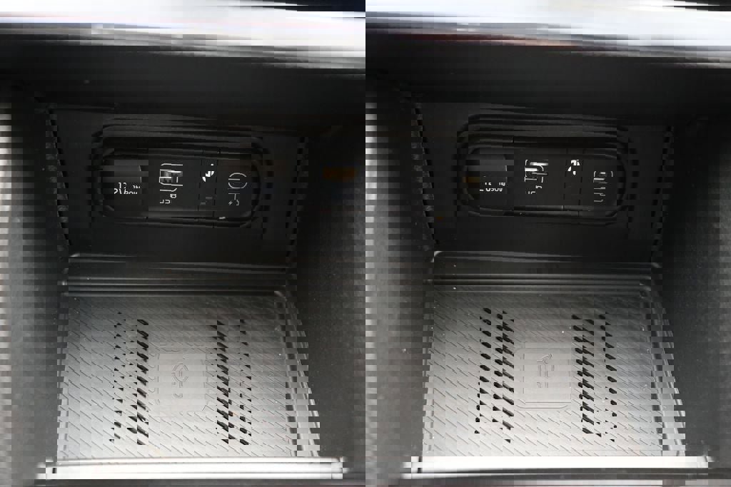 Used 2023 Kia Sportage EX image 24