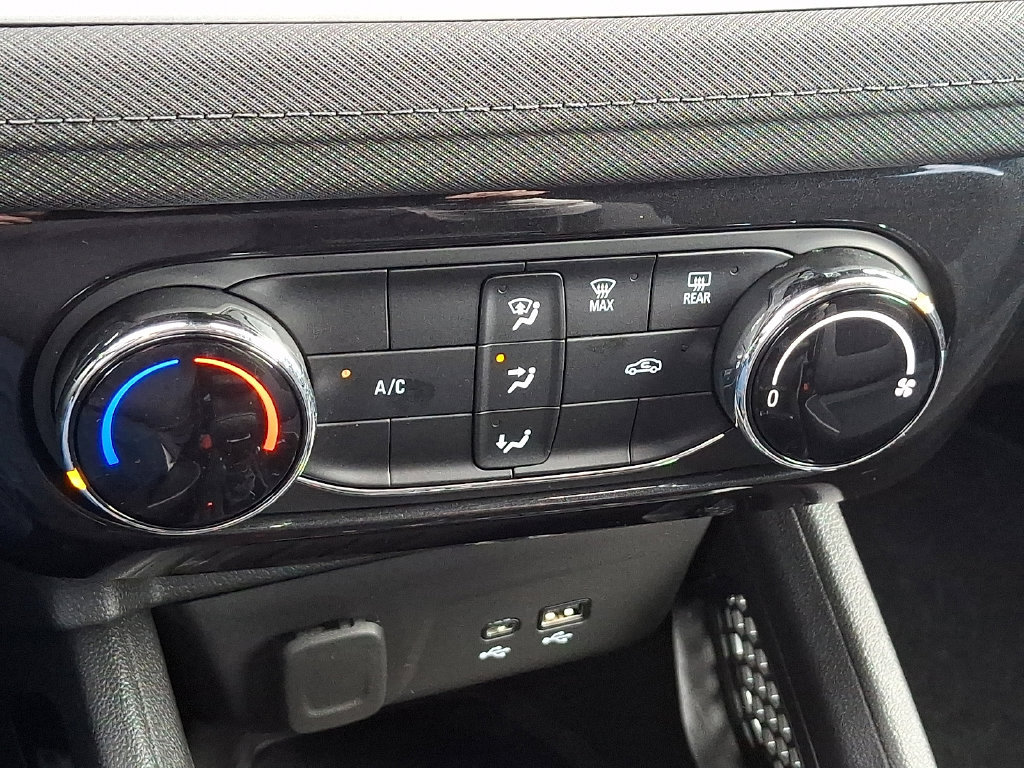 Used 2026 Chevrolet TrailBlazer LT FWD image 17