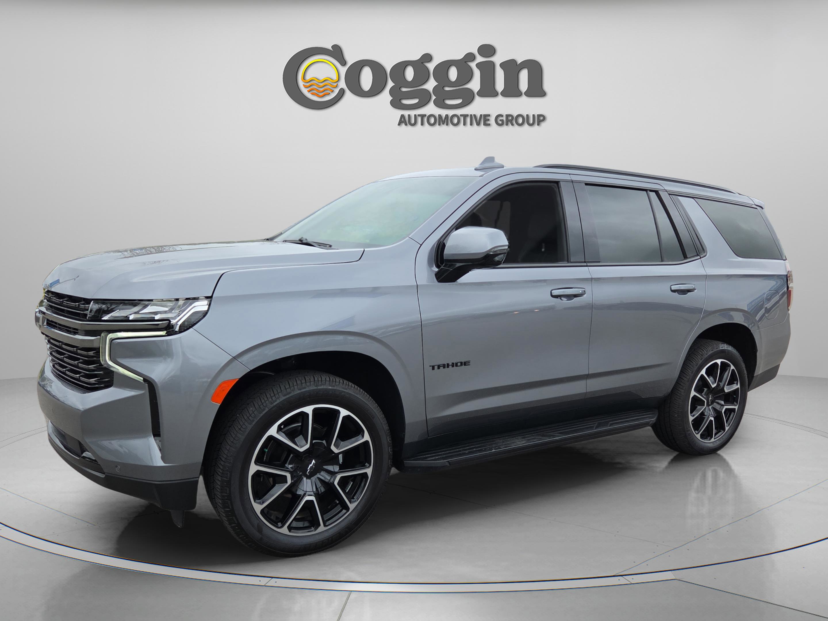 Used 2022 Chevrolet Tahoe RST w/ Luxury Package RWD image 1