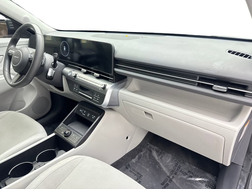Used 2024 Hyundai Kona SEL FWD image 52