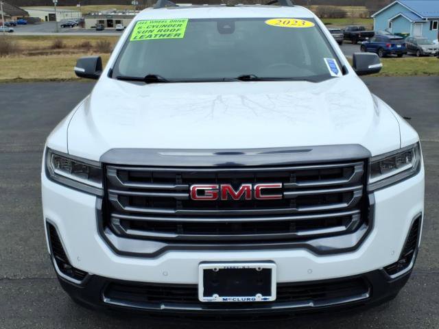 Used 2023 GMC Acadia AT4 w/ Preferred Package AWD/4WD image 2