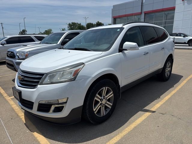 Used 2017 Chevrolet Traverse LT AWD/4WD image 1