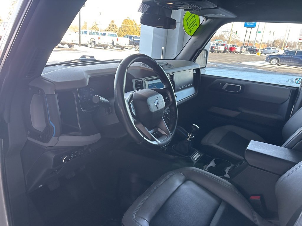 Used 2021 Ford Bronco Black Diamond image 9