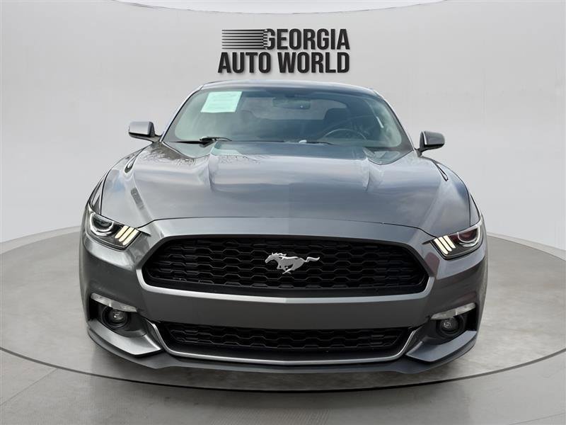 Used 2015 Ford Mustang Coupe RWD image 13
