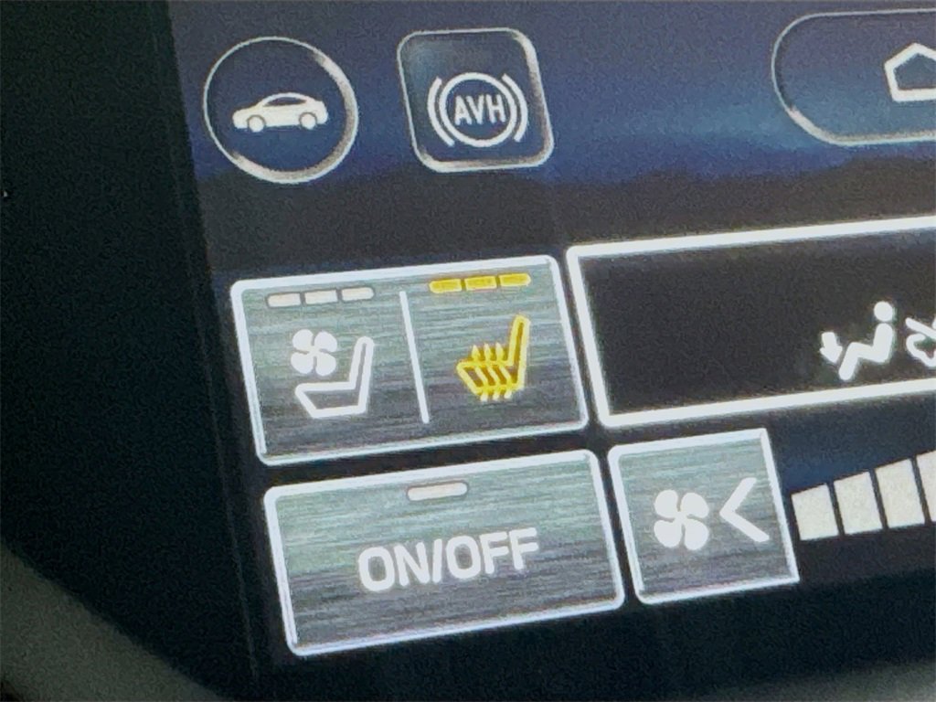 New 2025 Subaru Ascent Bronze Edition image 18